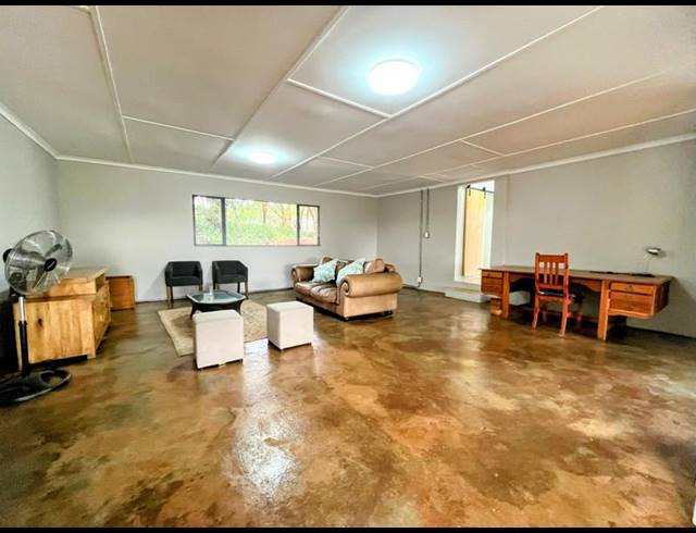 1 BEDROOM HOUSE FOR SALE IN ZINI RIVER ESTATE
